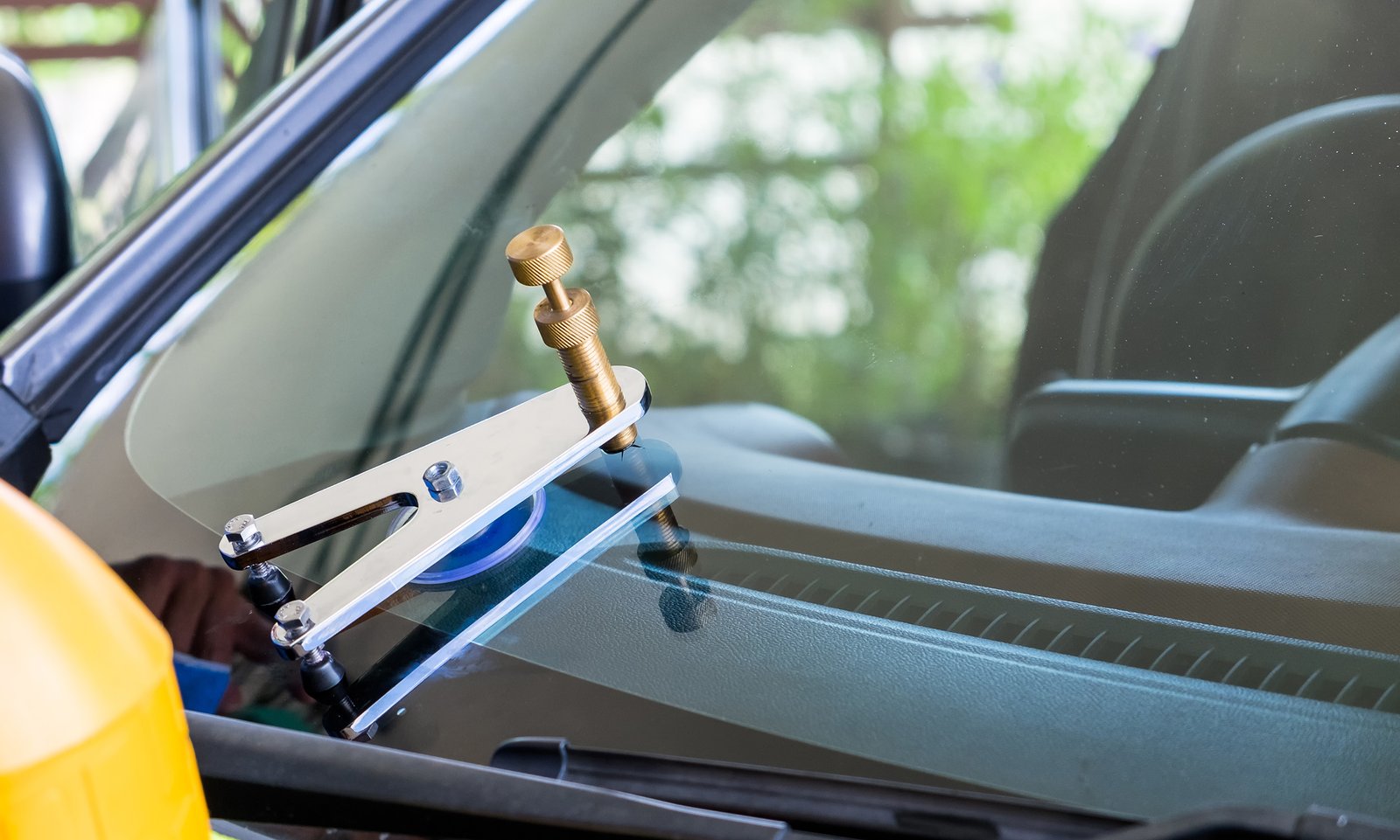 Auto Glass Repair Near Me